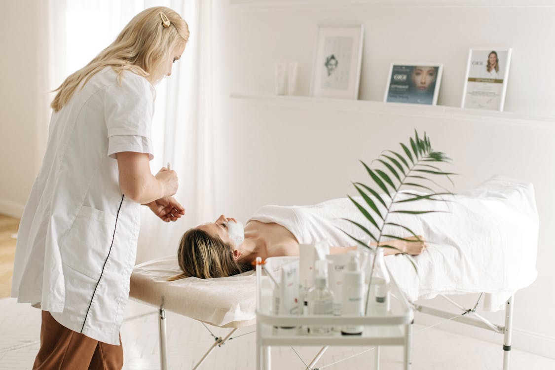 Medical Esthetics at CJ Healthcare College